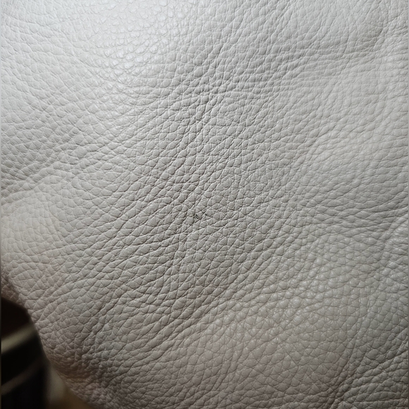 MICHAEL Michael Kors Ivory Leather Double Pocket Zip Hobo - Picture 16 of 16